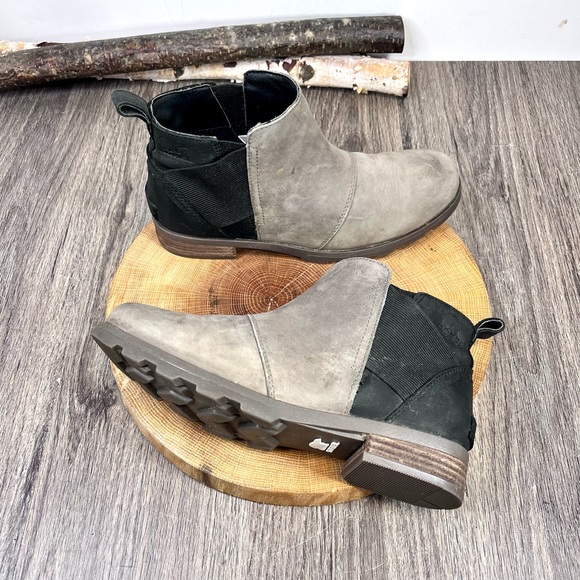 *Sorel | Emelie Leather Chelsea Boots in Taupe Size 7.5 - Picture 6 of 16